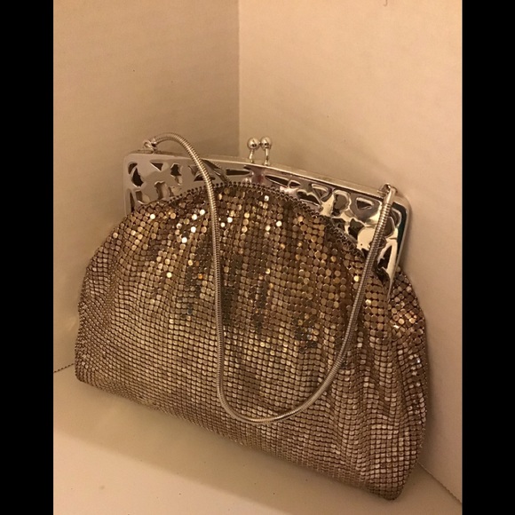 Vintage whiting and Davis Silver Mesh Purse - Picture 2 of 4